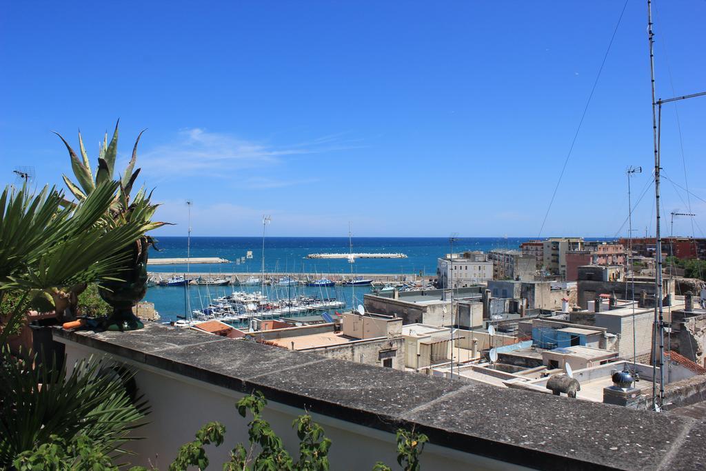 Case Vacanza Arco Sant'Antonio Bisceglie Room photo